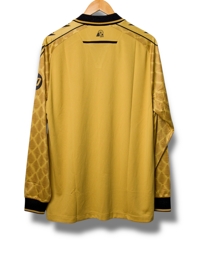 Wrexham 2024/2025 3rd Shirt (L)