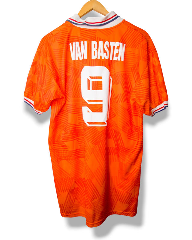 Netherlands 1992 Thuis Shirt Van Basten #9 (XL)