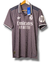 Real Madrid 2024/2025 Derde Shirt (L)