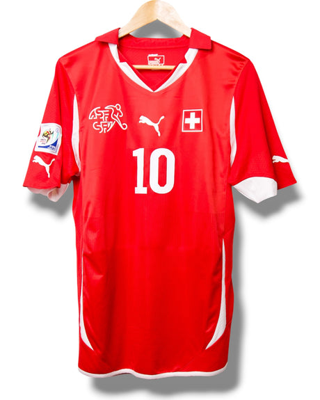 Switzerland 2010 Home Shirt Nkufo #10 (M)