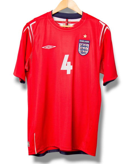 England 2004 Away Shirt Gerrard #4 (M)