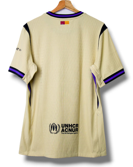 Barcelona 2025/2026 Away Shirt (M)