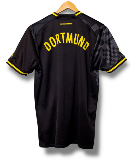 Dortmund 2022/2023 Away Shirt (M)