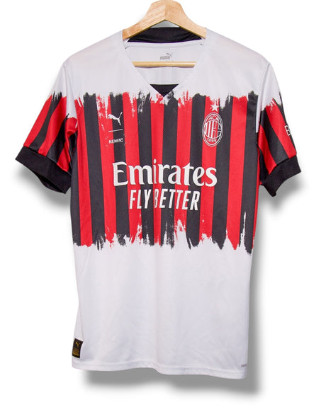 AC Milan 2021/2022 Home Shirt Theo #19 (M)