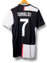 Juventus 2019/2020 Home Shirt Ronaldo #7 (M)