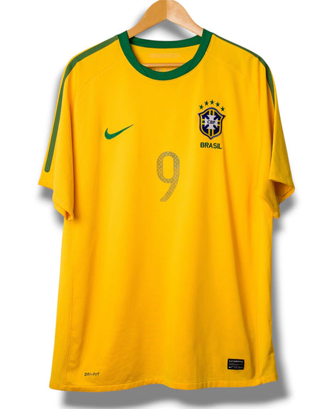 Brazil 2010 Home Shirt L.Fabiano #9 (XL)