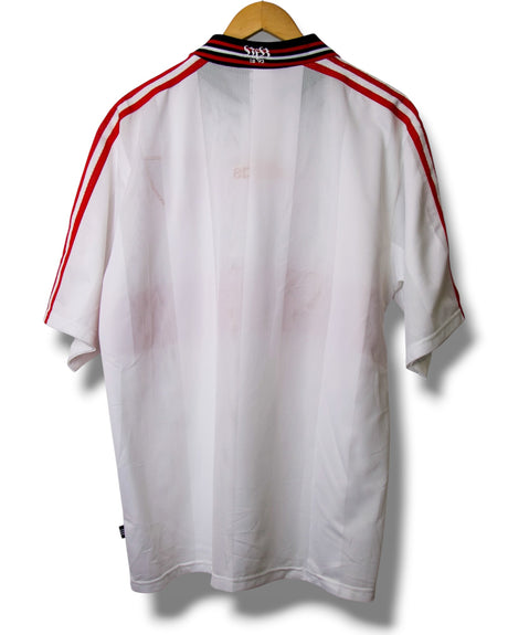 VfB Stuttgart 1997/1998 Home Shirt (XL)