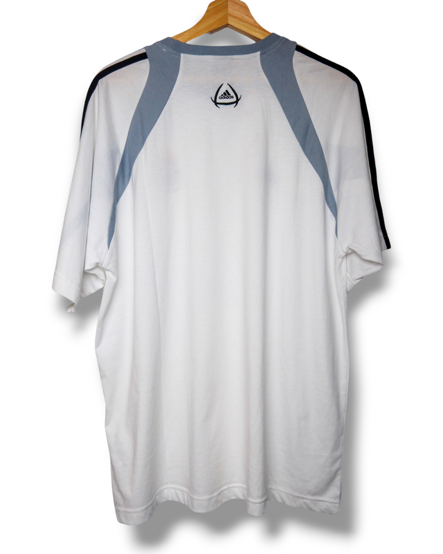 Real Madrid 2004/2005 T-shirt (XL)