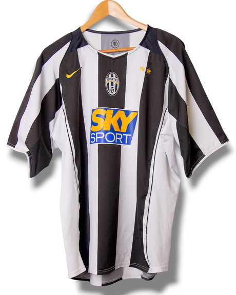 Juventus 2004/2005 Home Shirt Ibrahimovic #9 (XL)