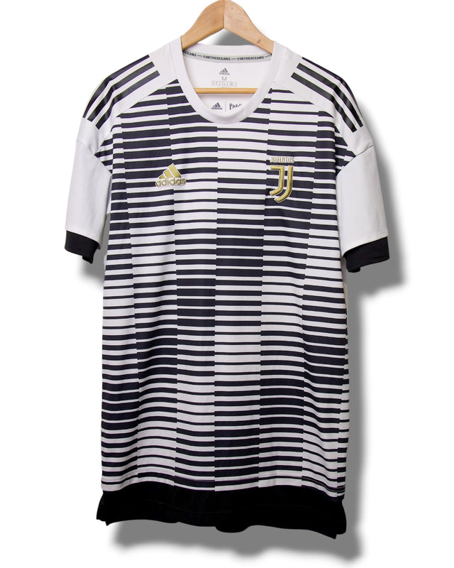 Juventus 2017/2018 Pre match Shirt (M)