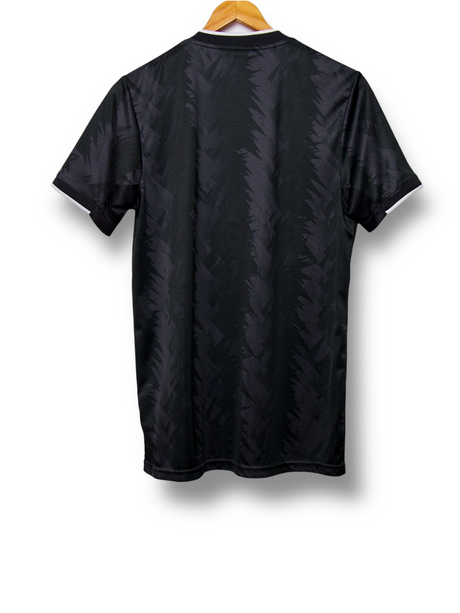 Juventus 2022/2023 Away Shirt (S)