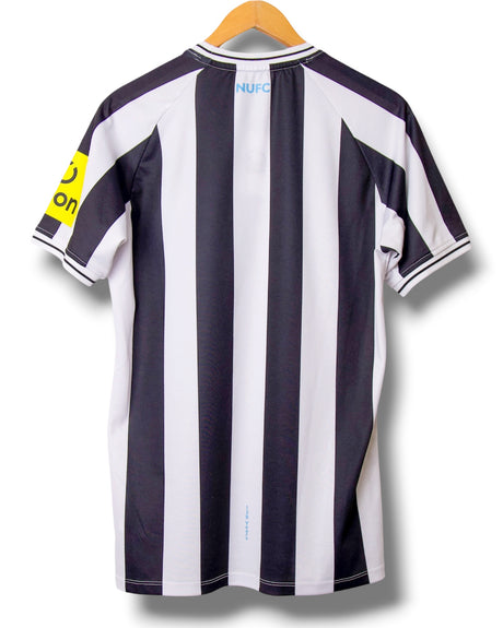 Newcastle United 2022/2023 Home Shirt (M)