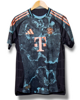 Bayern Munchen 2024/2025 Uit Shirt (M)