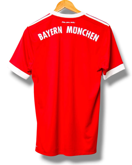 Bayern Munich 2017/2018 Home Shirt (S)