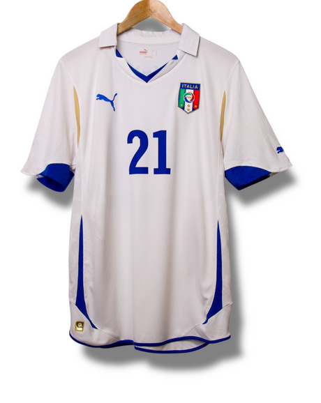 Italy 2010 Away Shirt Pirlo #21 (M)