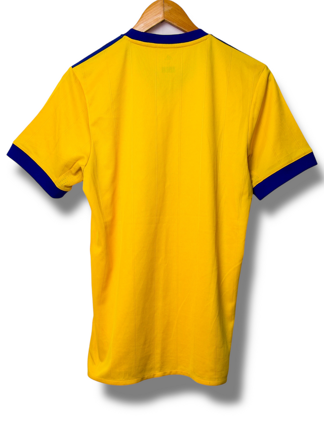 Juventus 2017/2018 Away Shirt (S)