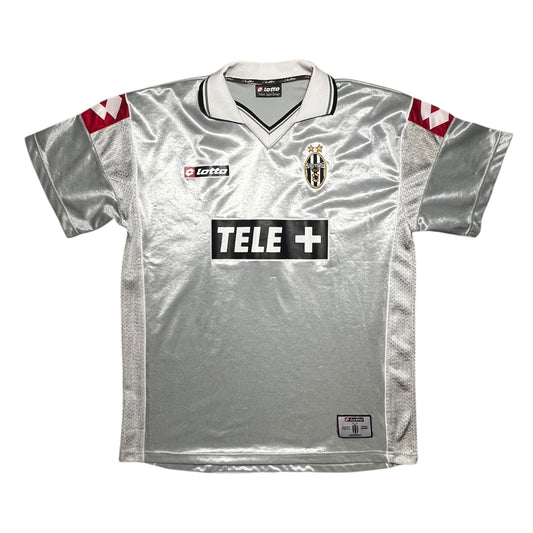 Juventus Coppa Italia Away Shirt 2000/2001