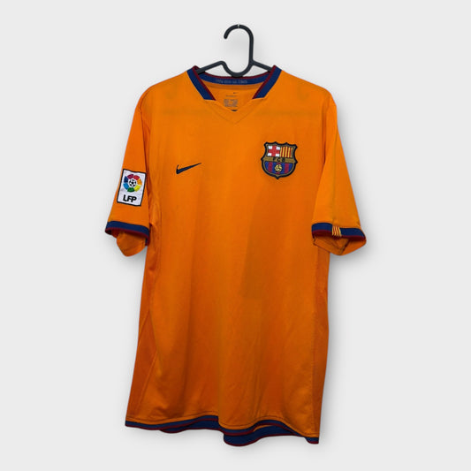 Barcelona Away Shirt 2006 (M)