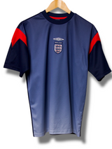 England 2008 Training Shirt (M)