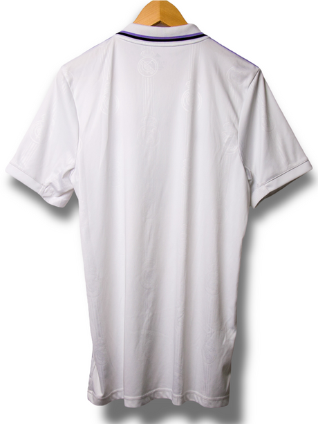 Real Madrid 2022/2023 Home Jersey (M)