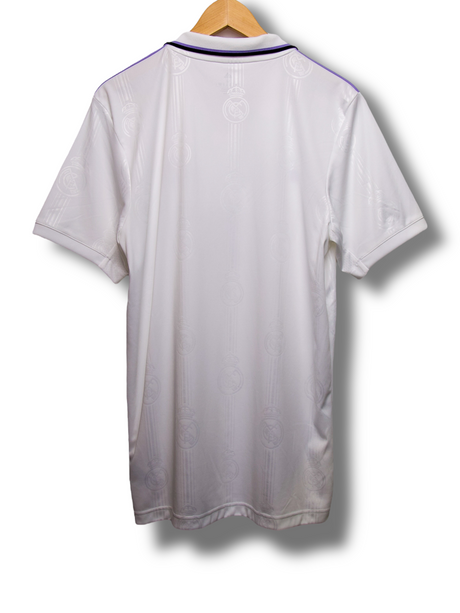 Real Madrid 2022/2023 Home Shirt (M)